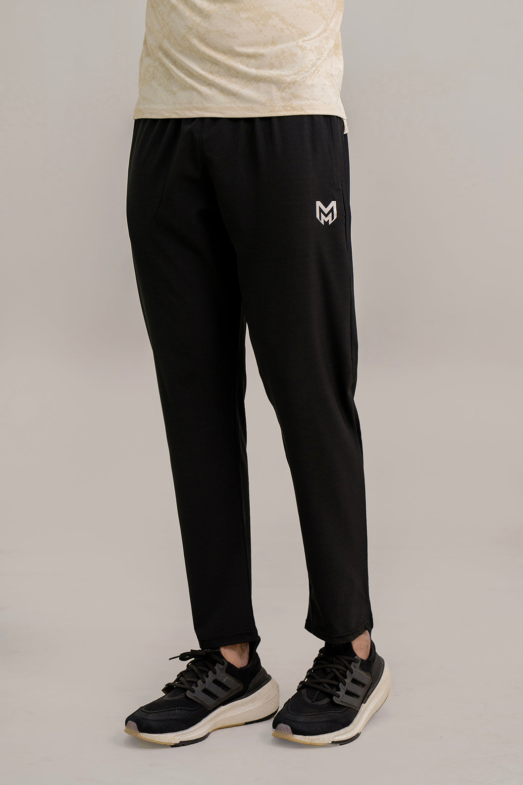 Black - Ease Fit Trousers